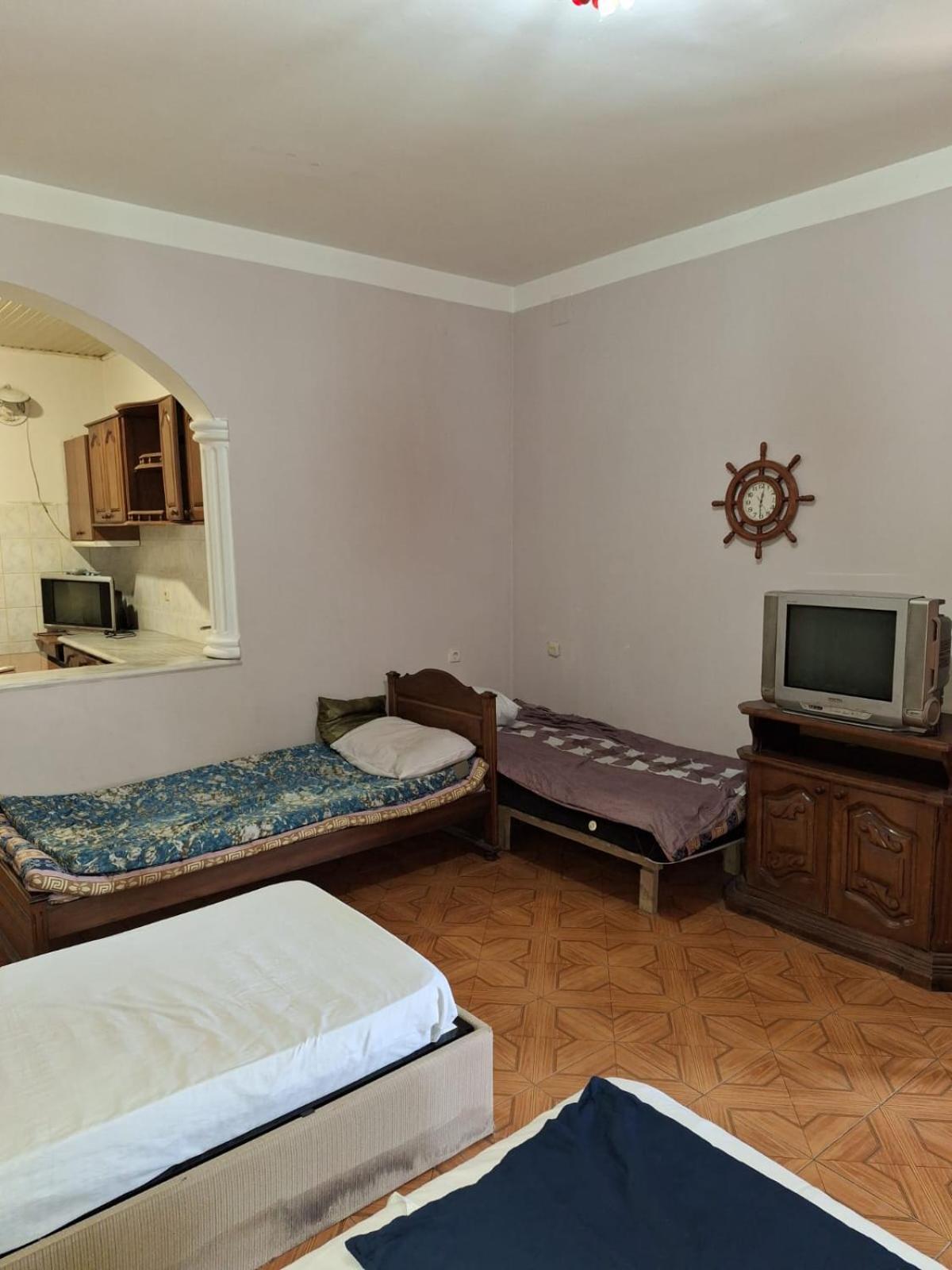 Appartement Nino And Ali à Batoumi Extérieur photo
