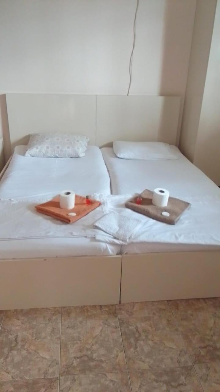 Appartement Nino And Ali à Batoumi Extérieur photo